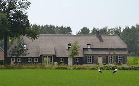 Bed&breakfast De Bimd Hoeve Bed And Breakfast